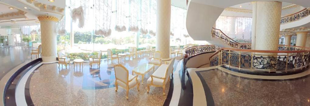 Adriatic Palace Hotel פאטאיה מראה חיצוני תמונה